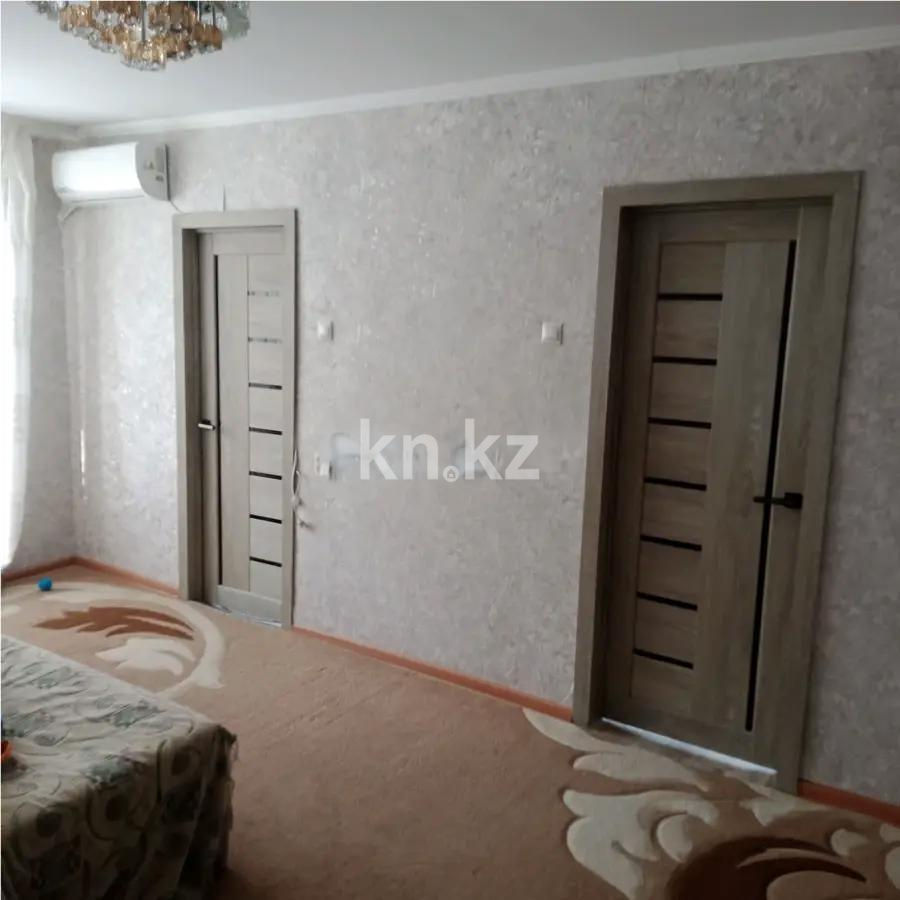 Продажа 4-комнатной квартиры, 61 м² - Недвижимость в Шахтинске фото 1 из 4