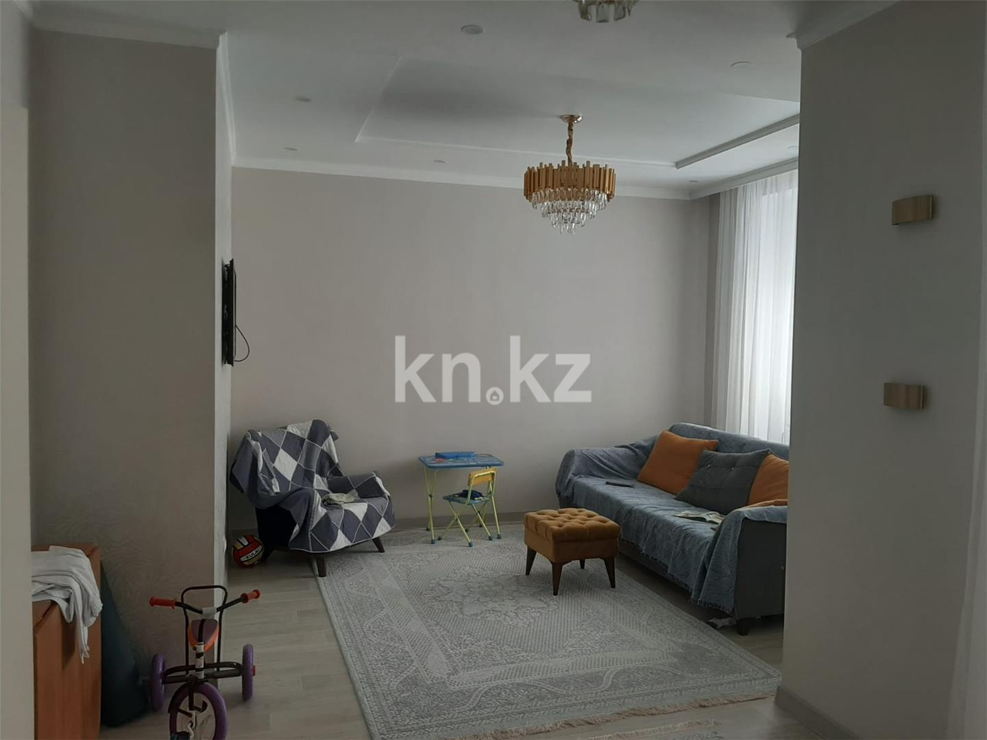 Продажа 4-комнатной квартиры, 117 м², пр. Строителей, дом  33/4 - Продажа  четырехкомнатных квартир в Караганде с фото фото 2 из 21