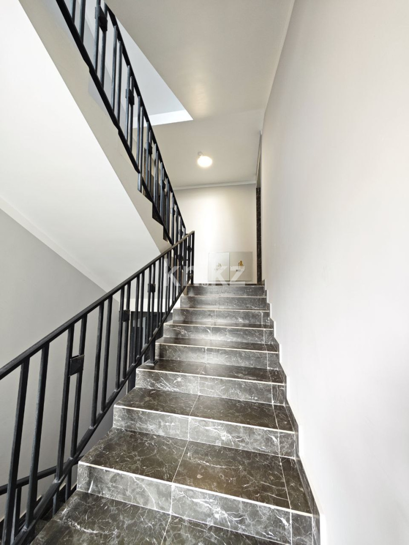 Продажа 1-комнатной квартиры, 48 м², мкр-н Орбита-1, дом  15/1 - Продажа  однокомнатных квартир в Караганде фото 11 из 13