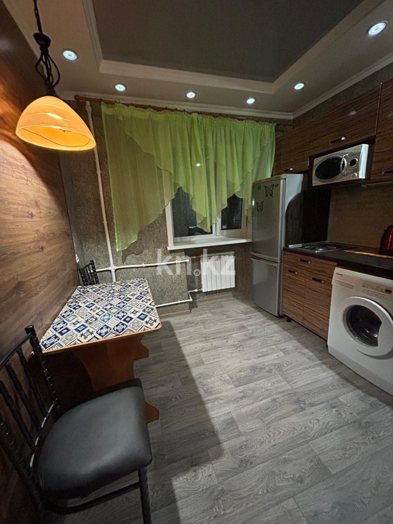 Аренда 1-комнатной квартиры посуточно, 40 м², Бектурова, дом  15 - Аренда жилой и коммерческой недвижимости в Павлодаре фото 6 из 10