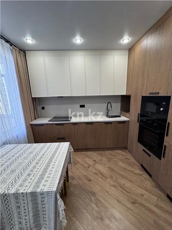 Продажа 3-комнатной квартиры, 70 м², ул. Толе би, дом  24 в Астане - фото 4