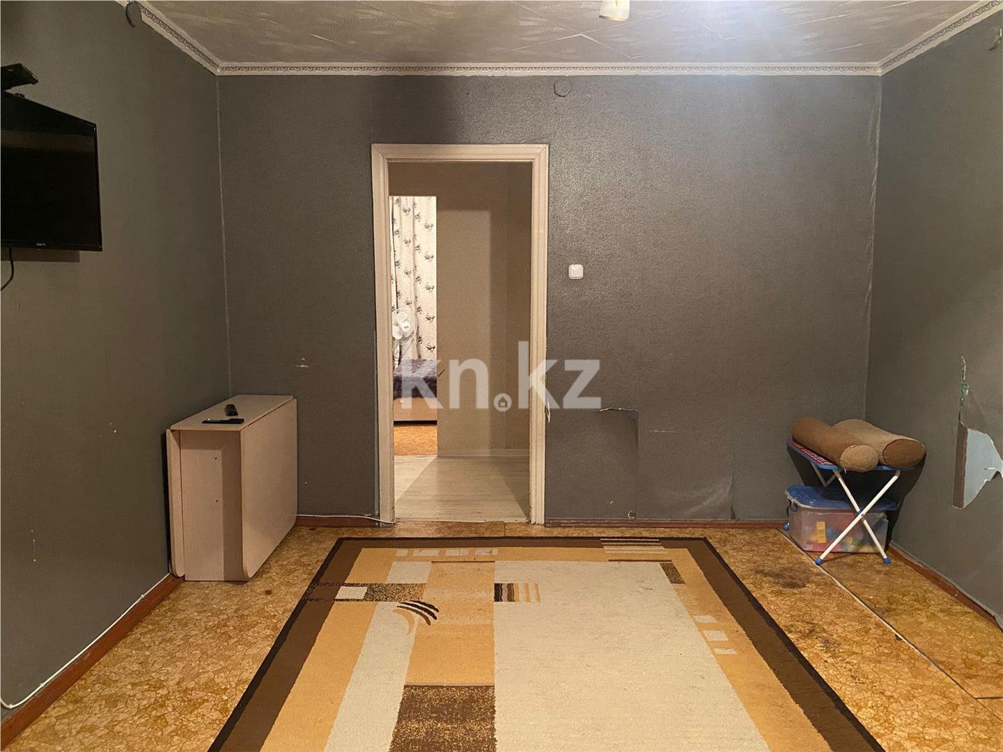 Продажа 3-комнатной квартиры, 62 м², мкр-н Восток-3, дом  18 в Караганде - фото 2