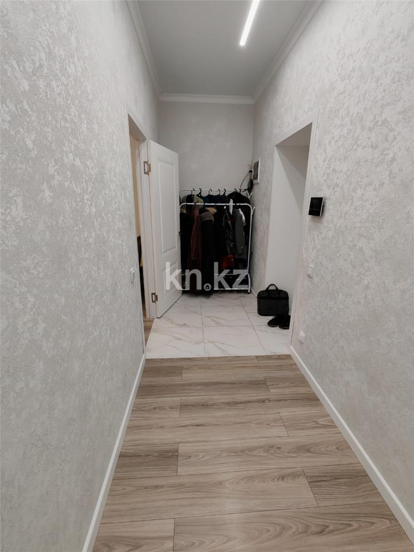 Продажа 2-комнатной квартиры, 44 м², пр. Шахтеров - Продажа квартир в Караганде фото 7 из 8