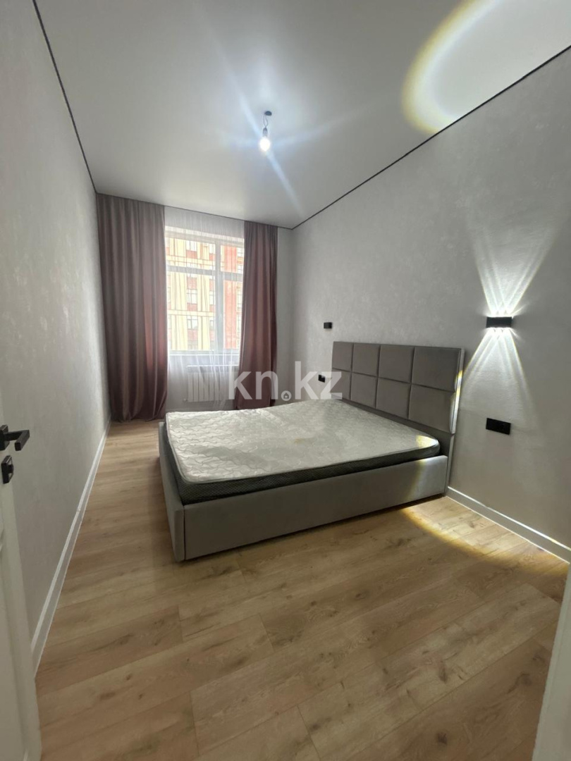 Продажа 2-комнатной квартиры, 60 м², ул. Букетова, дом  3/3 в Караганде - фото 3