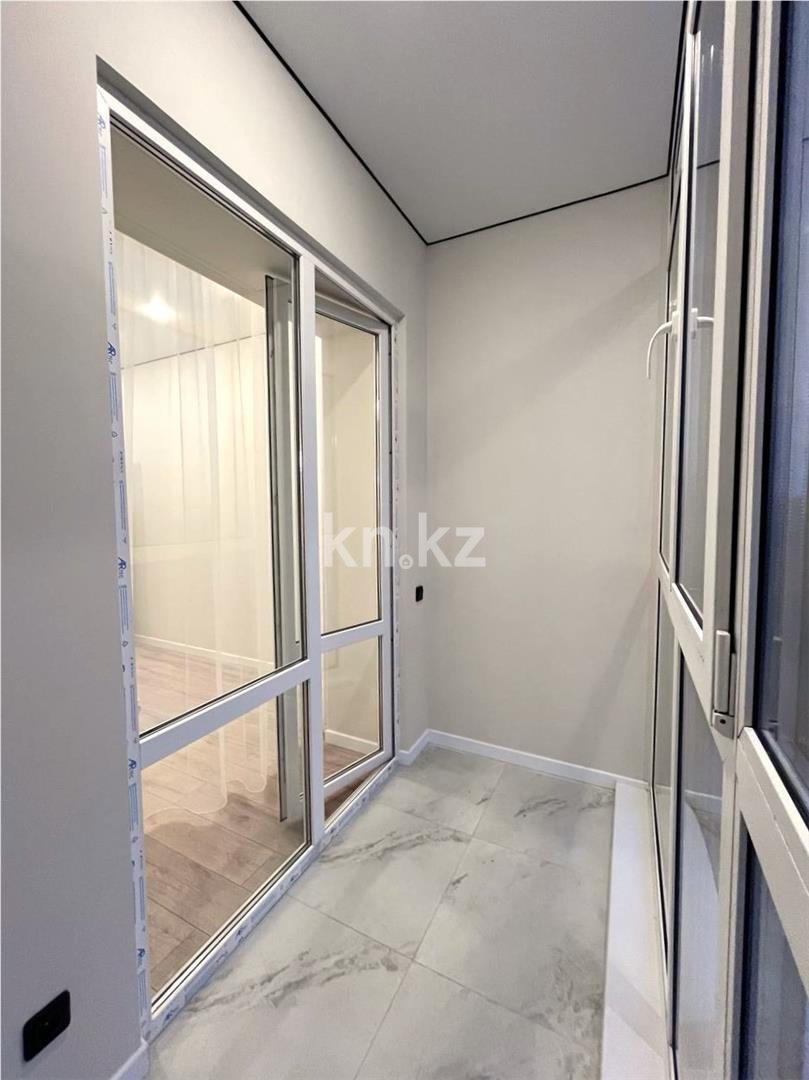 Продажа 3-комнатной квартиры, 70 м², ул. Муканова - Продажа и аренда недвижимости в Караганде фото 17 из 31