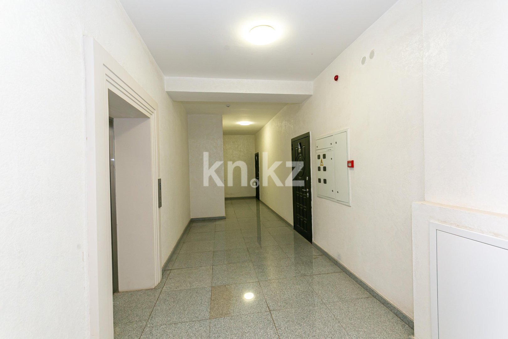 Продажа 1-комнатной квартиры, 40 м², ул. Бокейхана, дом  11/1 в Астане - фото 17