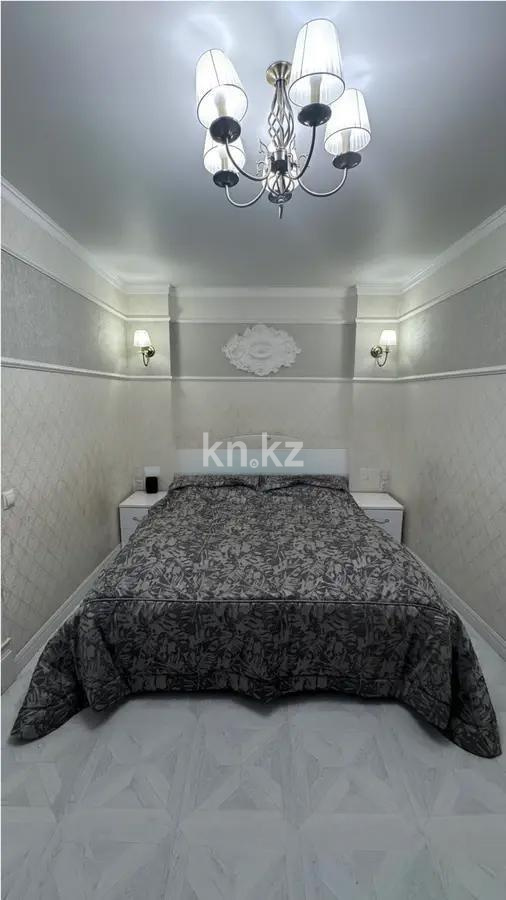Продажа 4-комнатной квартиры, 89 м², пр. Бухар-жырау, дом  76 - Продажа  четырехкомнатных квартир в Караганде фото 1 из 6