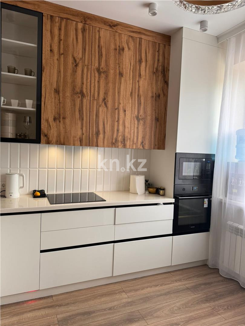 Продажа 3-комнатной квартиры, 75 м², ул. Жанибекова, дом  118 - Продажа квартир в Караганде фото 6 из 18
