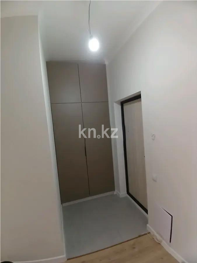 Продажа 1-комнатной квартиры, 42 м², ул. Асфендиярова, дом  8 в Астане - фото 4