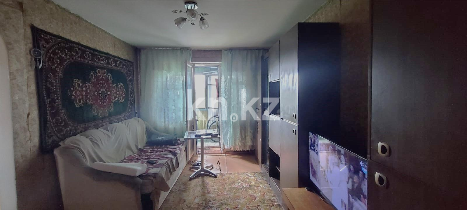 Продажа 3-комнатной квартиры, 59 м², пр. Назарбаева, дом  63 - Продажа квартир в Караганде фото 1 из 10
