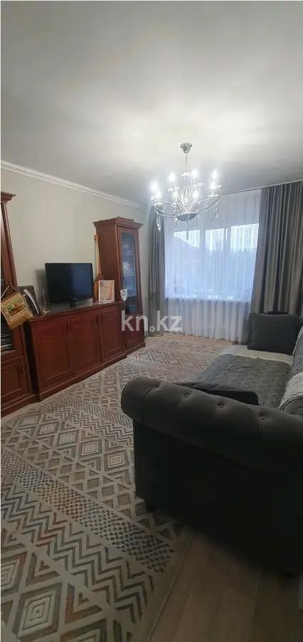 Продажа 3-комнатной квартиры, 58 м², ул. Крылова, дом  58 - Продажа  трехкомнатных квартир в Караганде без посредников с фото фото 1 из 7