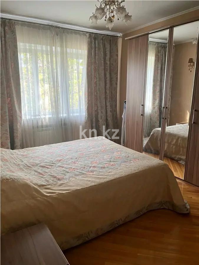 Продажа 4-комнатной квартиры, 104.7 м², мкр-н Аксай-4, дом  54 в Алматы - фото 3