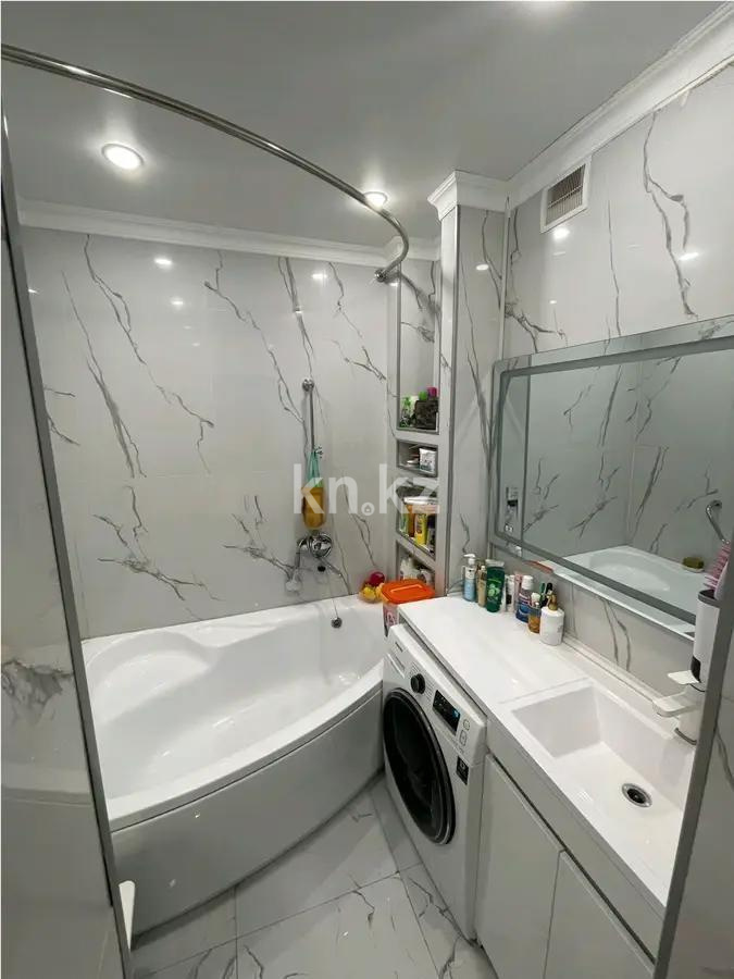 Продажа 3-комнатной квартиры, 108.6 м², ул. Сатпаева, дом  11 в Астане - фото 5