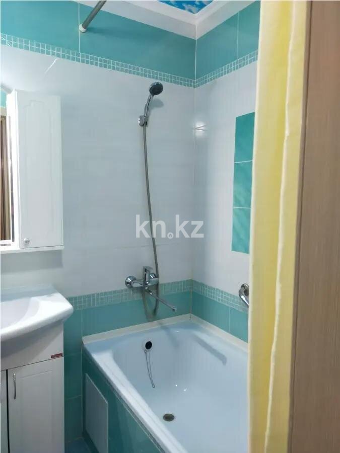 Продажа 4-комнатной квартиры, 78.3 м² в Астане - фото 4