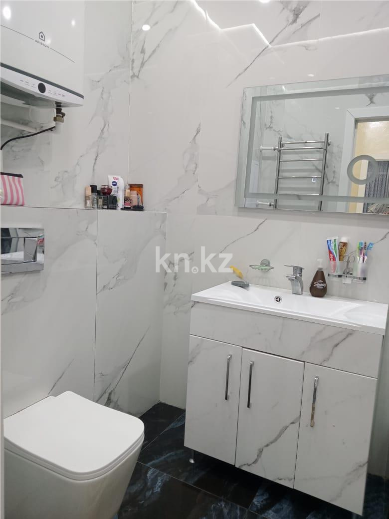 Продажа 4-комнатной квартиры, 140 м², пр. Шахтеров в Караганде - фото 28