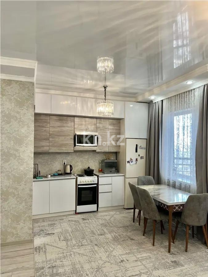 Продажа 4-комнатной квартиры, 90 м², ул. Дюсембекова - Продажа  четырехкомнатных квартир в Караганде фото 5 из 8