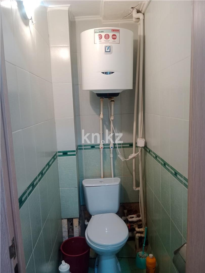 Продажа 3-комнатной квартиры, 64 м² в Караганде