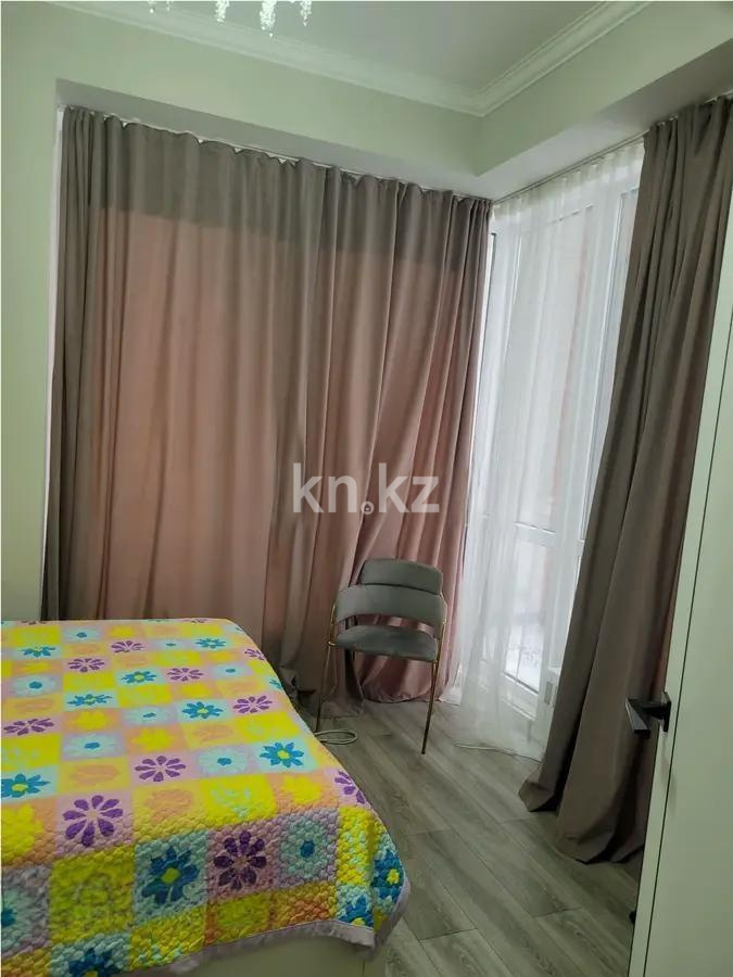 Продажа 3-комнатной квартиры, 75 м², пр. Абая, дом  164 в Алматы - фото 2