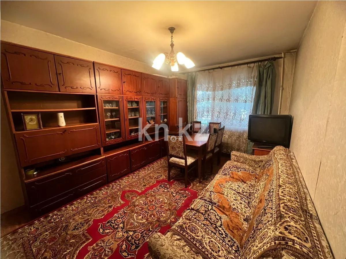 Продажа 3-комнатной квартиры, 60 м², ул. Гоголя, дом  58 - Продажа квартир без посредников в Караганде фото 1 из 6