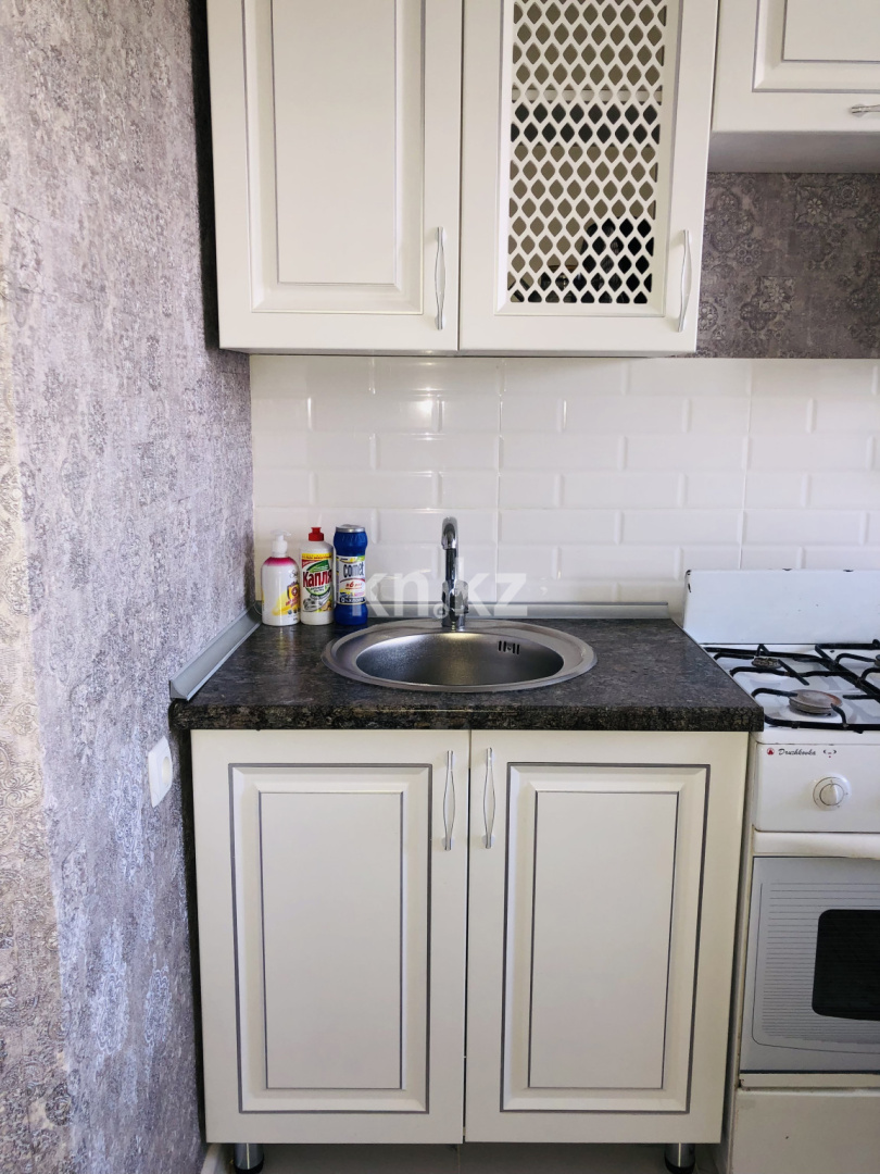 Аренда 1-комнатной квартиры посуточно, 52 м², ул. Байтурсынова, дом  7 - Продажа квартир в Шымкенте фото 5 из 11