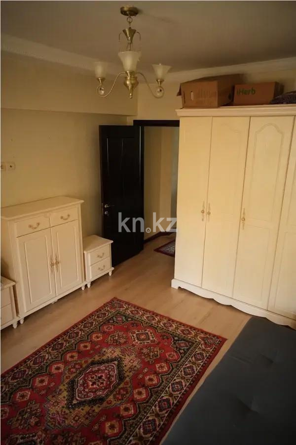 Продажа 3-комнатной квартиры, 70 м², ул. Жангельдина, дом  11 в Алматы - фото 4