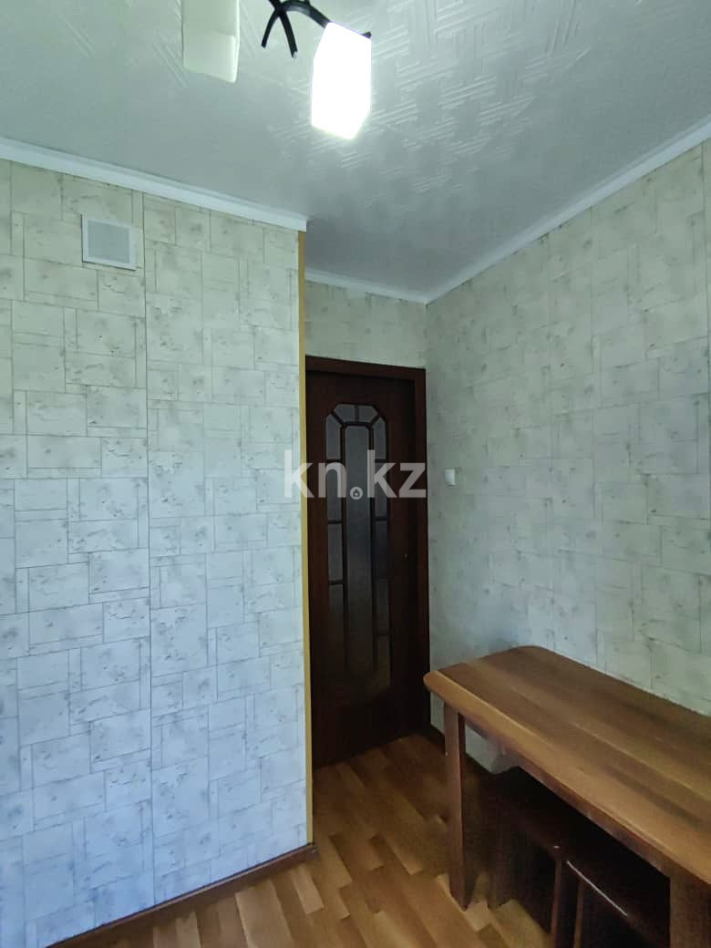 Продажа 2-комнатной квартиры, 47 м², мкр-н 12, дом  17 - Продажа квартир в Караганде фото 11 из 20