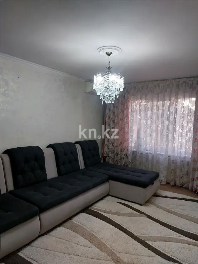 Продажа 4-комнатной квартиры, 81.3 м², мкр-н Аксай-3, дом  34 - Продажа квартир в Алматы фото 1 из 5