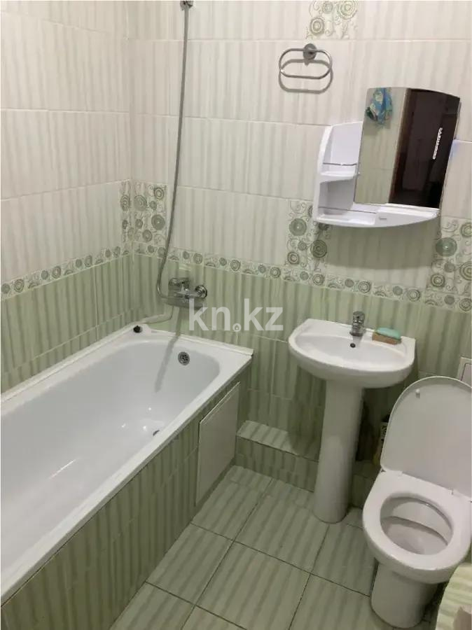 Продажа 1-комнатной квартиры, 43 м², пр. Кошкарбаева, дом  40/1 в Астане - фото 3