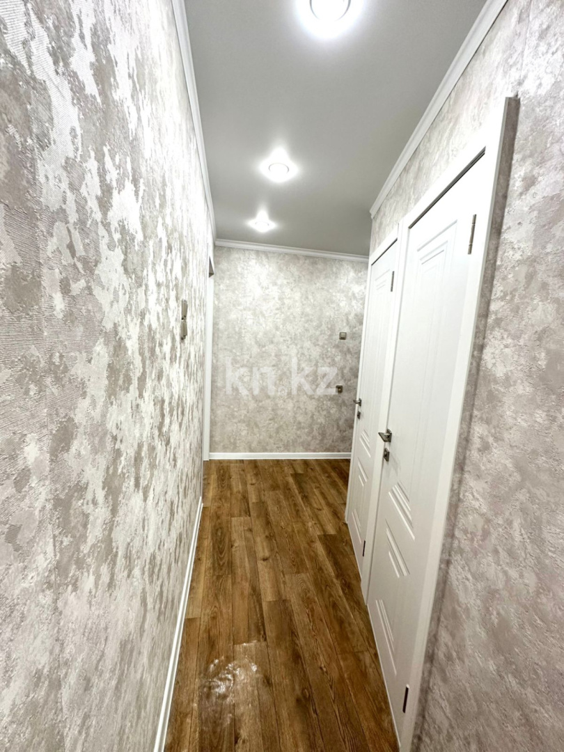 Продажа 2-комнатной квартиры, 45 м² - Продажа двухкомнатных квартир в панельном доме в Темиртау - страница 3 фото 9 из 12