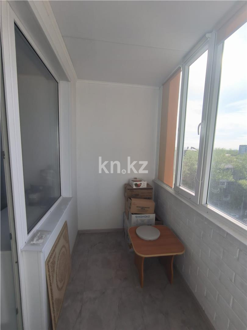 Продажа 2-комнатной квартиры, 72 м², ул. Дюсембекова - Продажа  двухкомнатных квартир в Караганде фото 13 из 15