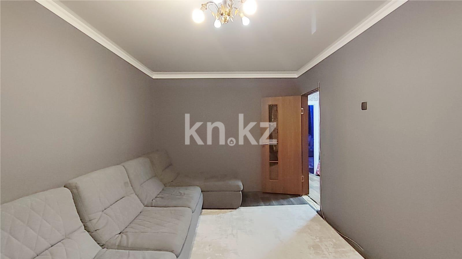 Продажа 3-комнатной квартиры, 63 м², мкр-н Восток-2 - Продажа квартир в Караганде фото 2 из 11