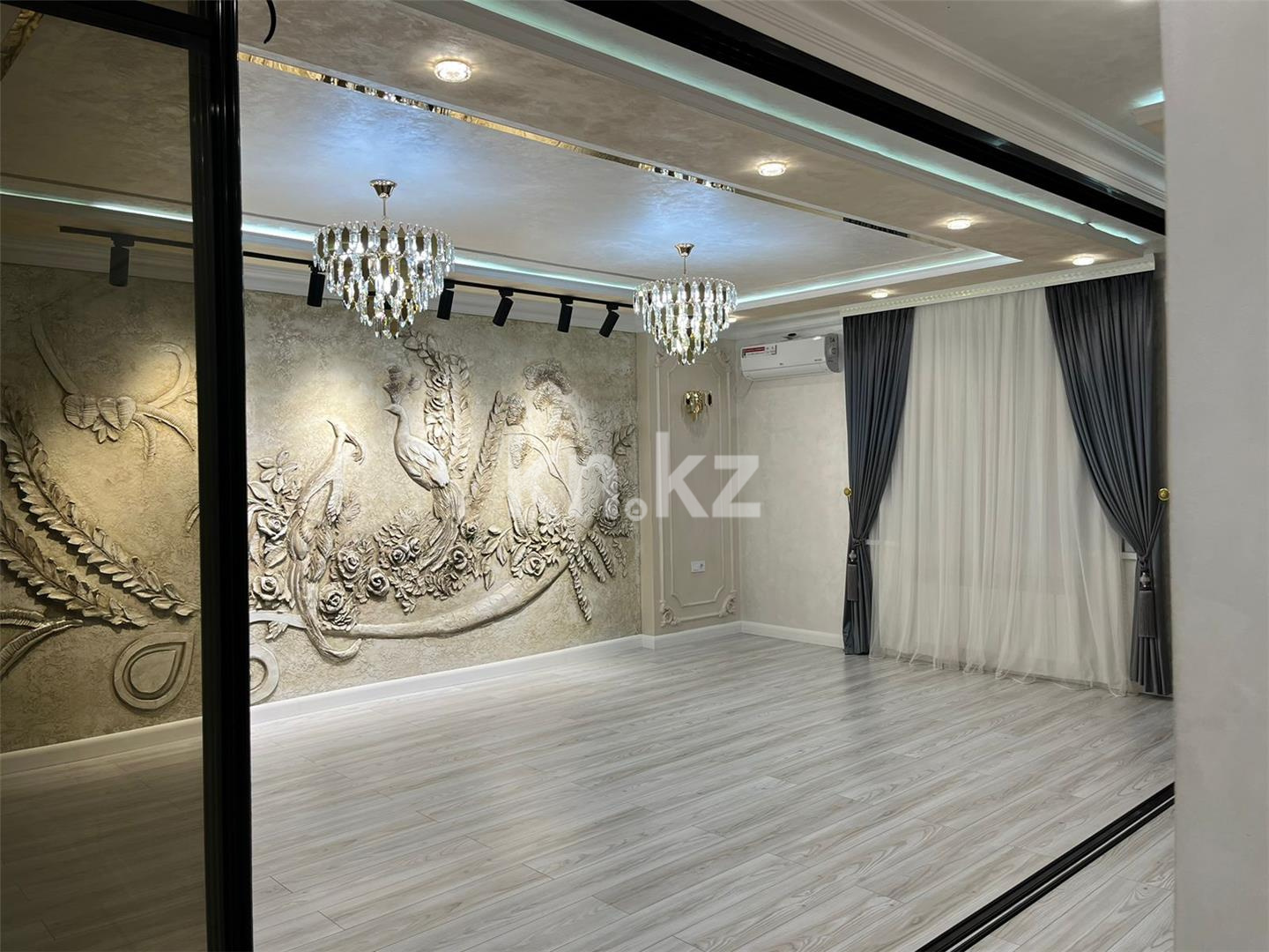 Продажа 4-комнатной квартиры, 106 м², ул. Дюсембекова - Продажа  четырехкомнатных квартир в Караганде фото 3 из 22