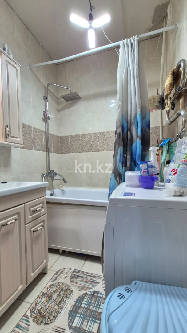 Продажа 2-комнатной квартиры, 60 м², ул. Амандосова, дом  42 в Атырау - фото 12