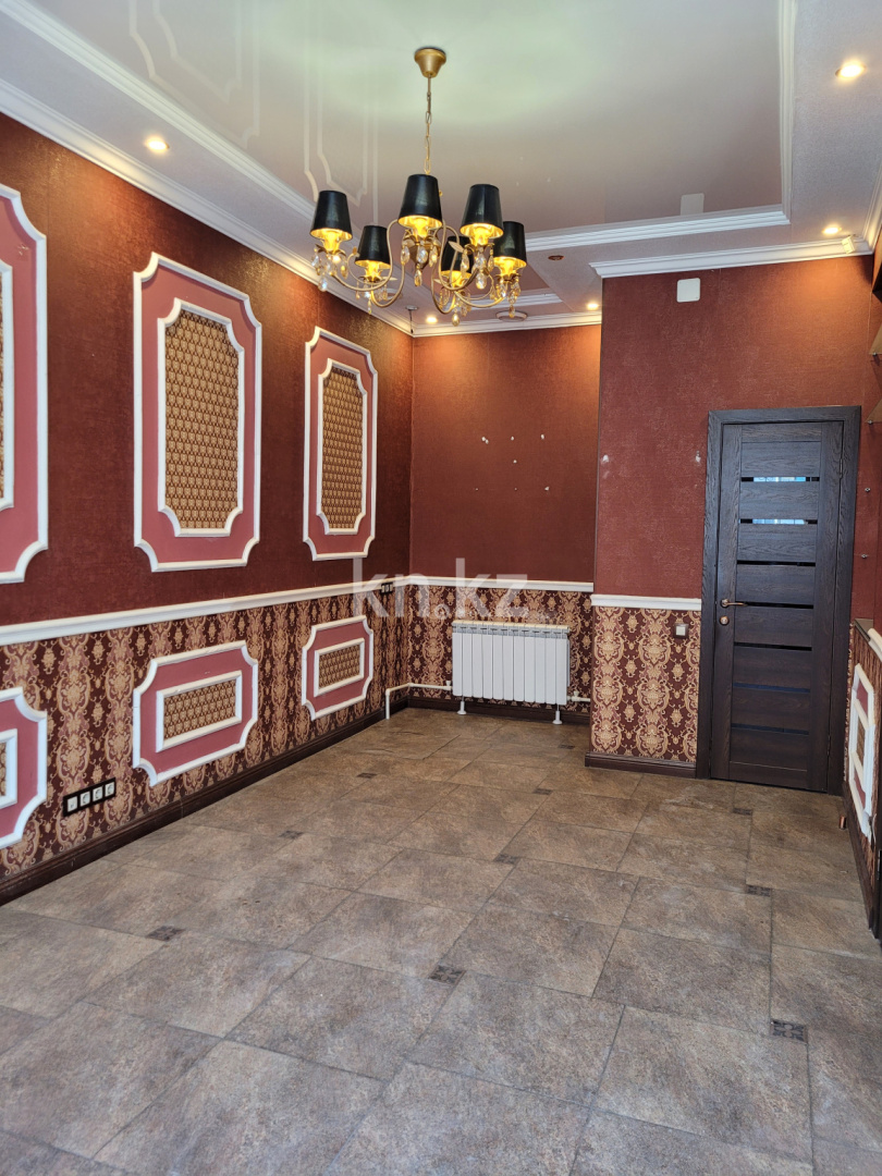 Продажа помещения, 90 м² - Недвижимость в Караганде - страница 2 фото 1 из 14