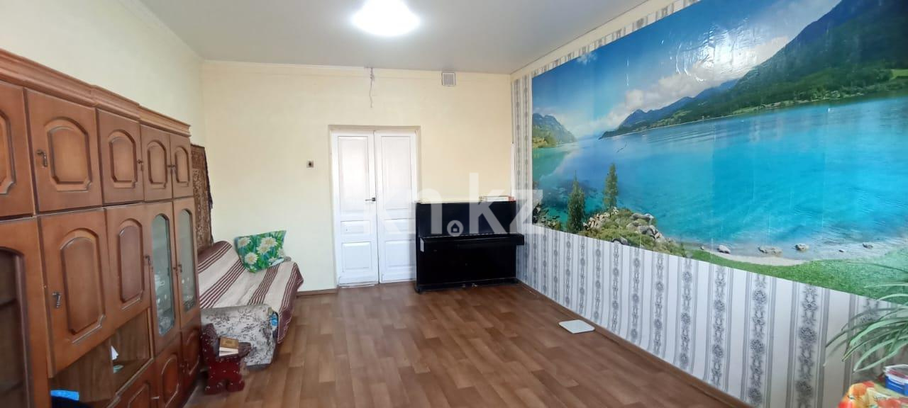 Продажа 5-комнатной квартиры, 112 м², пр. Республики - Продажа  пятикомнатных квартир в Темиртау фото 1 из 21