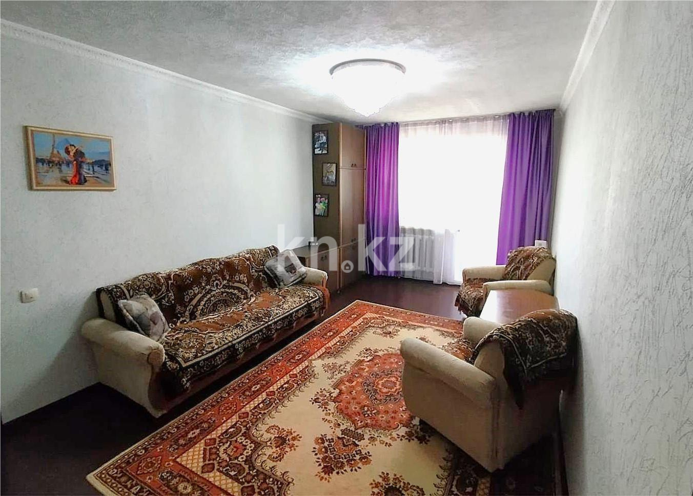 Продажа 3-комнатной квартиры, 62 м², пр. Республики - Продажа  трехкомнатных квартир в Караганде фото 1 из 10