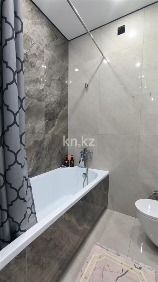 Продажа 4-комнатной квартиры, 118 м² в Караганде - фото 8