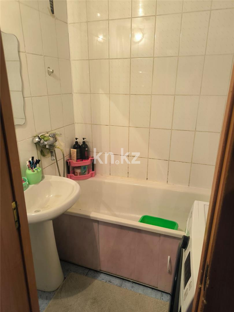 Продажа 3-комнатной квартиры, 66 м², ул. Абая в Темиртау - фото 9