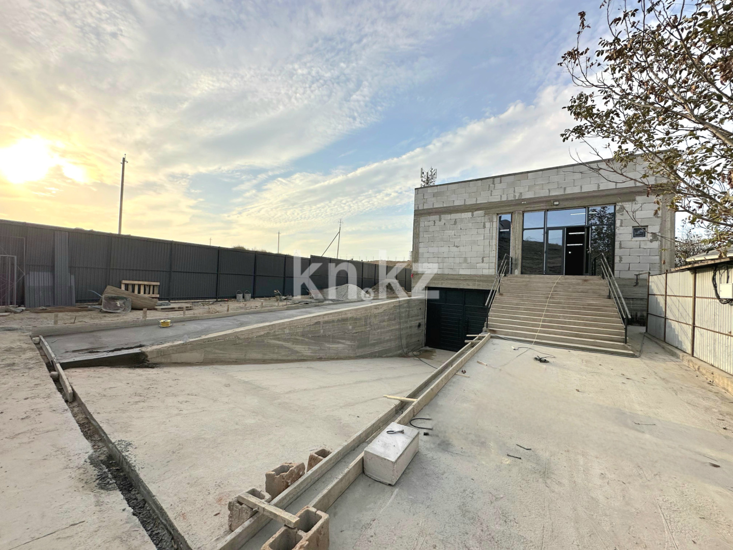 Аренда , 574 м², Акжйык, дом  2 - Продажа и аренда недвижимости в Шымкенте фото 18 из 18