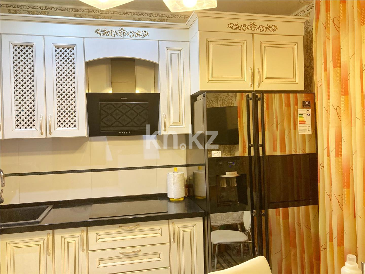 Продажа 3-комнатной квартиры, 84 м², пр. Шахтеров, дом  74 в Караганде - фото 10