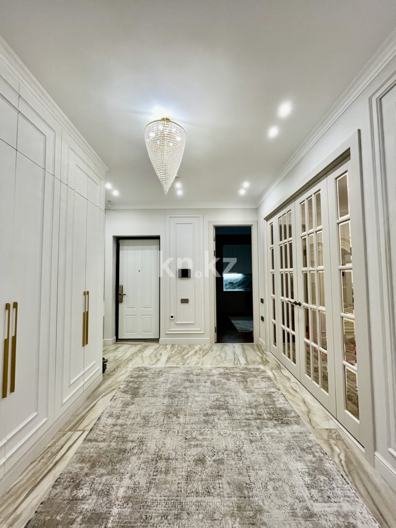 Продажа 3-комнатной квартиры, 105 м², ул. Сарайшык, дом  8 в Астане - фото 9