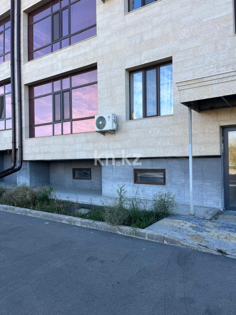 Продажа , 280 м², ул. Кулкыбаева - Продажа офисных и торговых помещений в Караганде фото 4 из 9