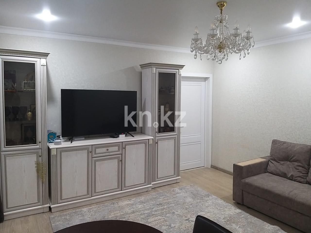 Продажа 4-комнатной квартиры, 86 м² - Недвижимость в Караганде - страница 5 фото 2 из 25