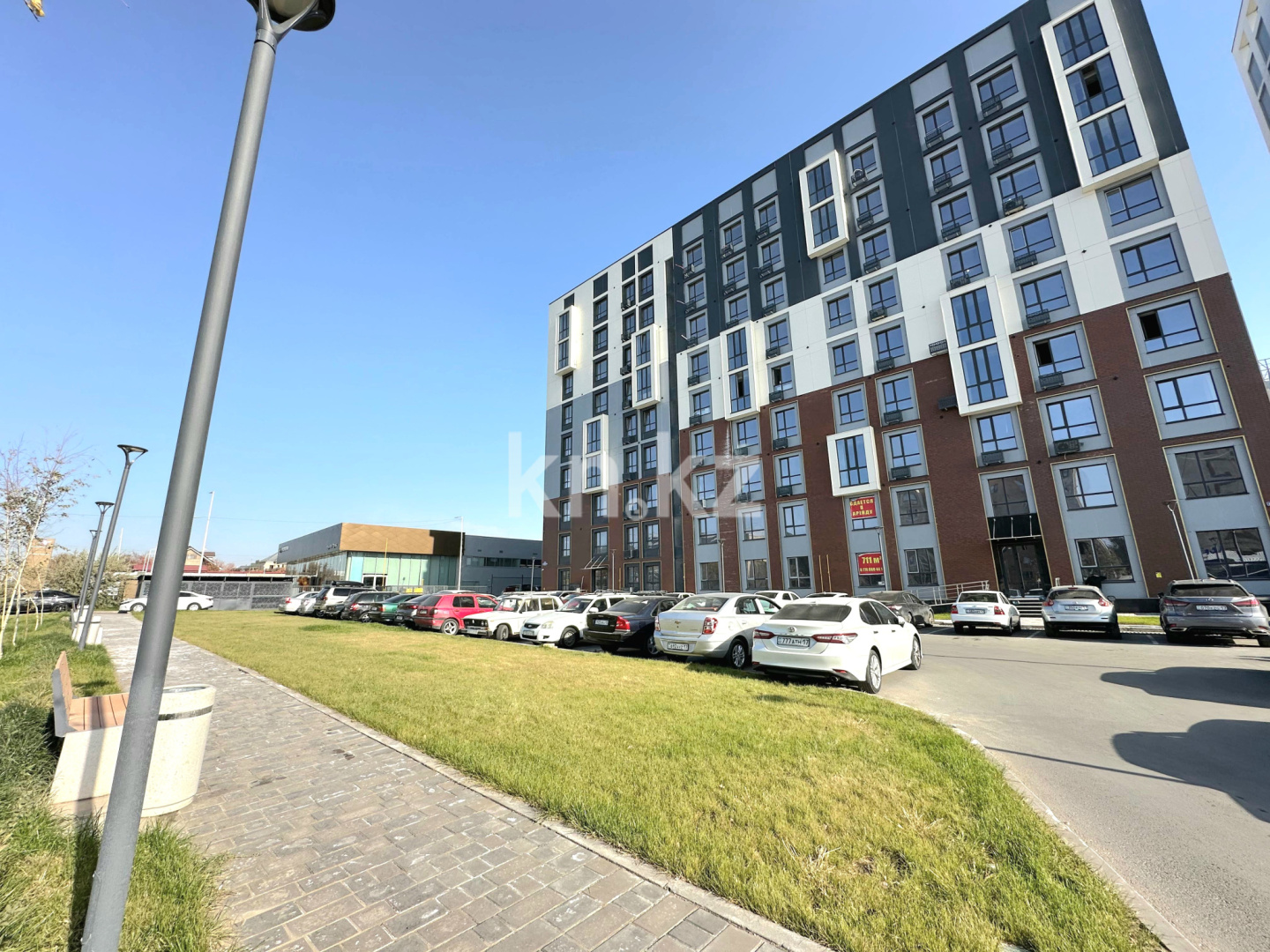 Продажа 2-комнатной квартиры, 79 м², ул. Байтерекова, дом  2б - Продажа квартир в новостройках Шымкента фото 32 из 34