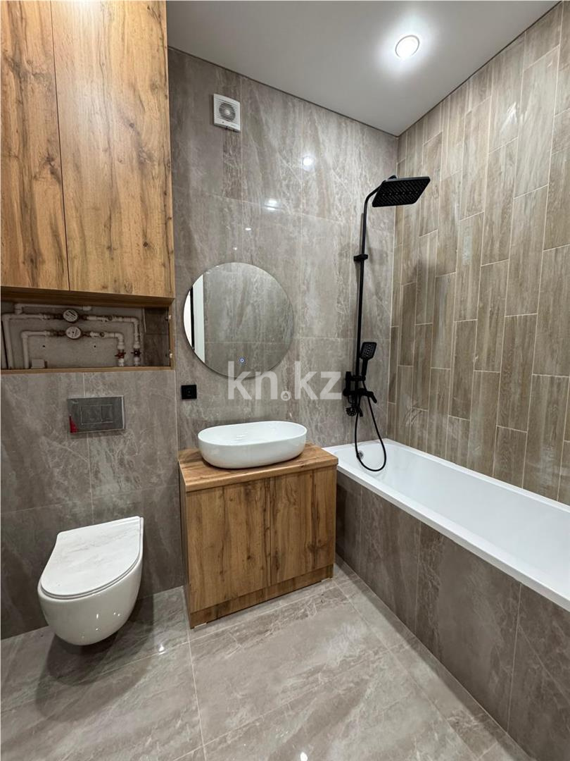 Продажа 2-комнатной квартиры, 40 м², ул. Муканова в Караганде - фото 5