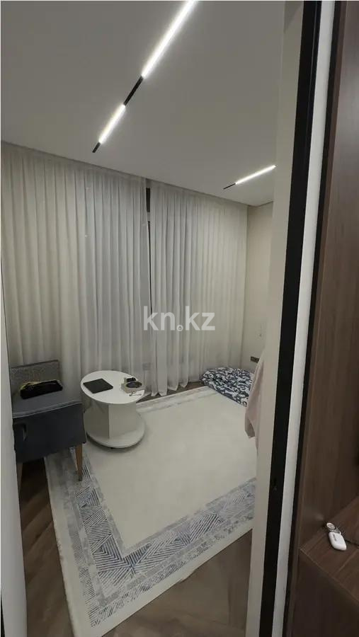 Продажа 3-комнатной квартиры, 97 м², ул. Торекулова, дом  95 в Алматы - фото 3