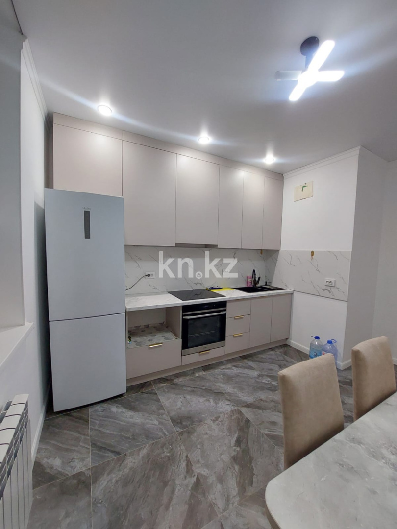 Аренда 1-комнатной квартиры, 37 м², ул. Сыганак, дом  32 - Аренда жилой и коммерческой недвижимости в Казахстане фото 1 из 10