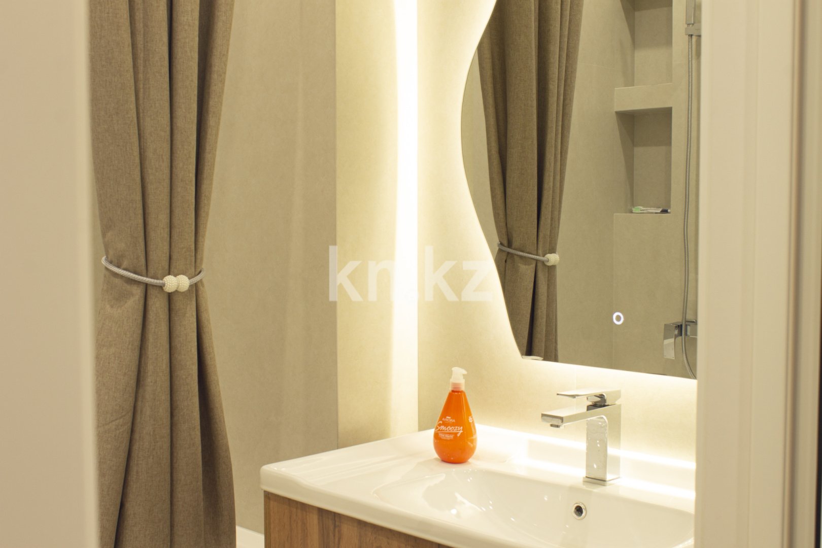 Аренда 2-комнатной квартиры посуточно, 53 м² - Аренда двухкомнатных квартир посуточно от хозяев в Алматы фото 13 из 22