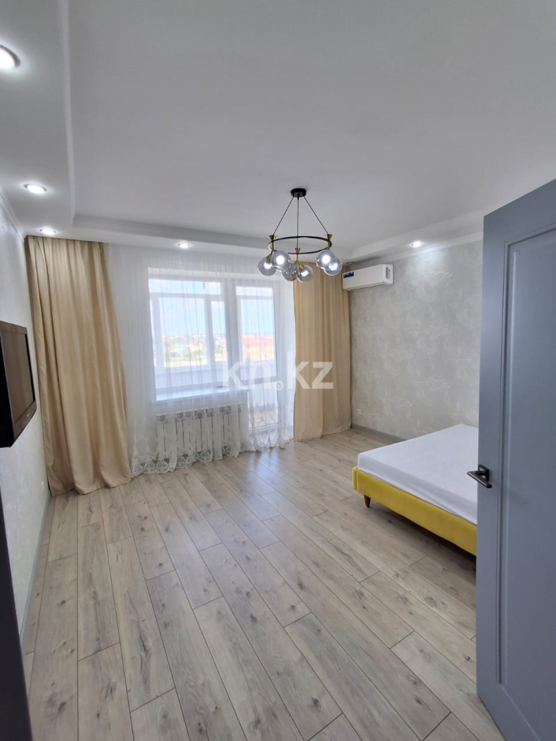 Продажа 1-комнатной квартиры, 44 м², ул. Самал - Продажа и аренда недвижимости в Уральске фото 1 из 16