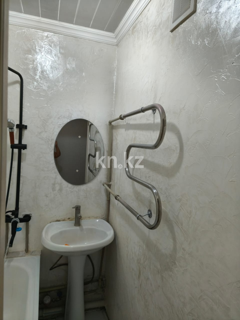 Продажа 3-комнатной квартиры, 63 м², Салтанат, дом  22 - Продажа  трехкомнатных квартир в Таразе фото 5 из 8